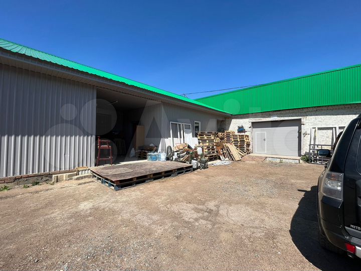 Склад, 1211 м²