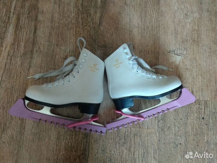 Коньки фигурные Graf montana gold, размер 29