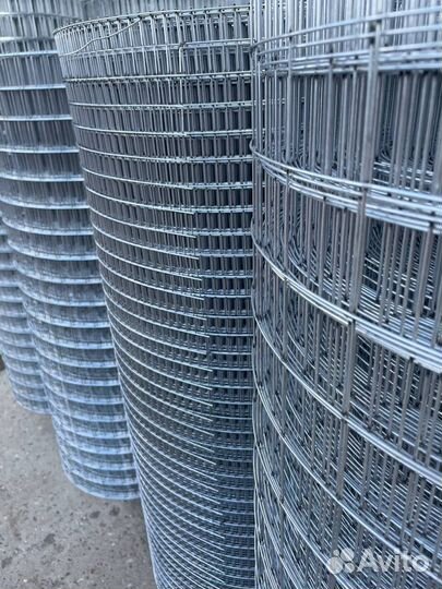 Сетка сварная оцинкованная в рулонах