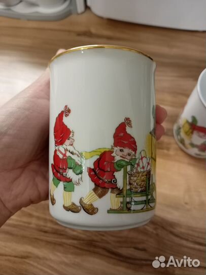 Две рождественские кружки из богемского фарфора