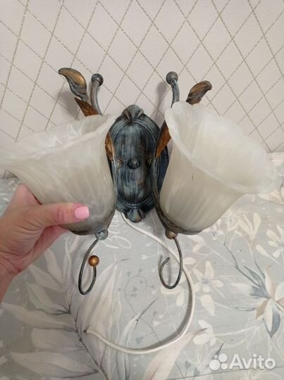 Светильник настенный