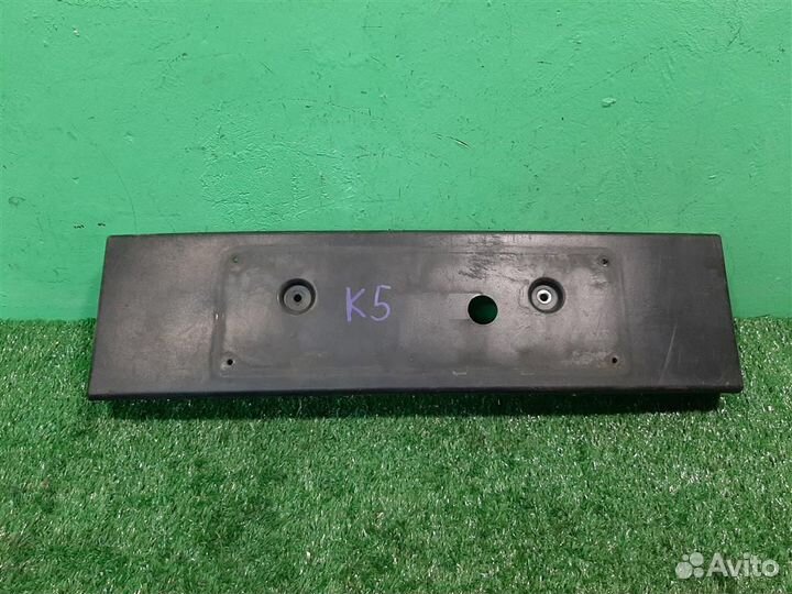 Площадка номерного знака Mitsubishi Lancer 9 2004