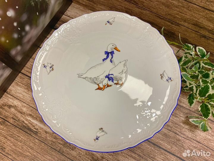 Блюдо для торта на ножке 