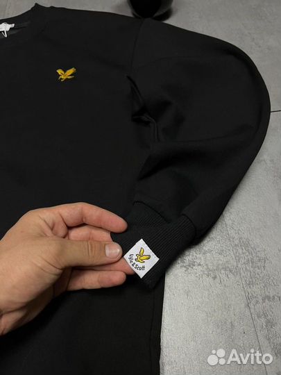 Свитшот Lyle & Scott