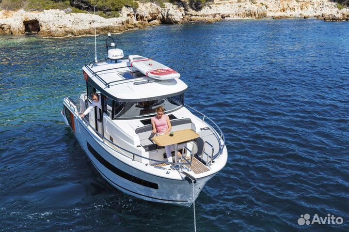 Катер Merry Fisher 895 Sport