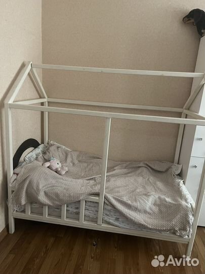 Кровать домик 160