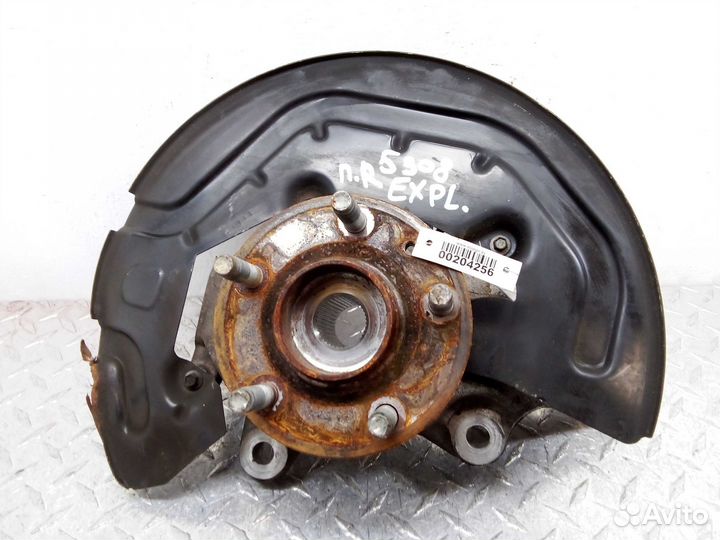 Кулак поворотный правый Ford Explorer 5 BB533K170A