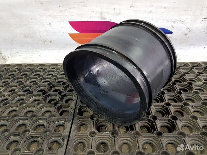 5010626084 Патрубок воздуховода Renault Premium