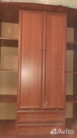 Шкаф