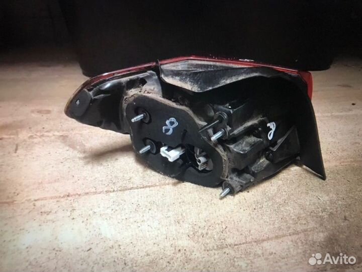 Фонарь задний правый Kia K5 2021