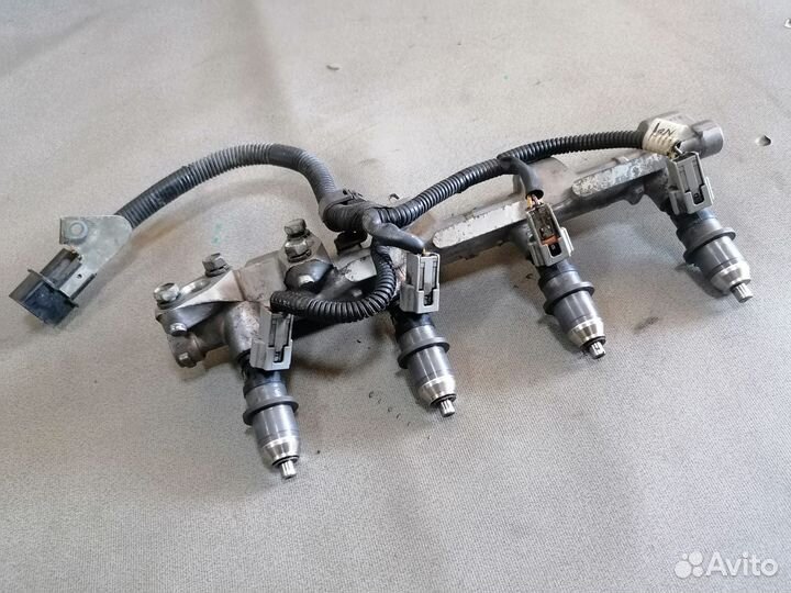 Форсунки в сборе с рампой 1.8 4G93 для Mitsubishi