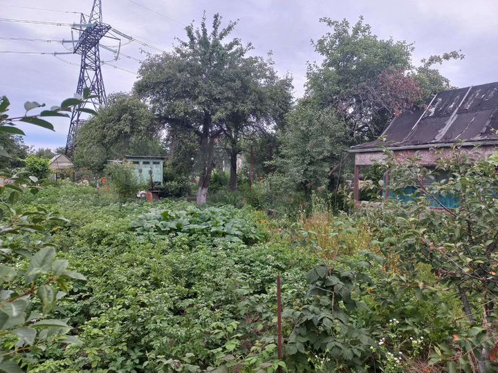 Дача 13 м² на участке 5 сот.