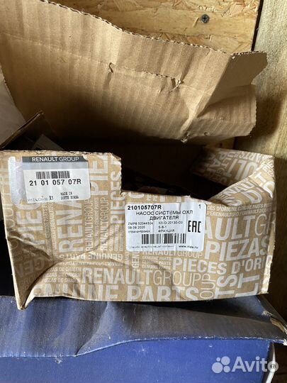 Помпа renault logan