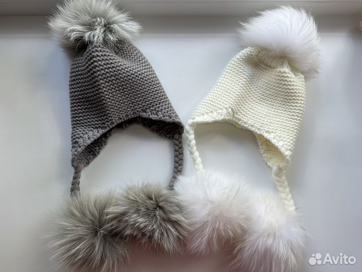 Детский комплект шапка и шарф с помпонами