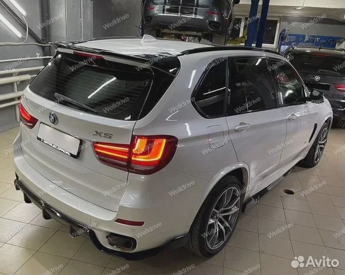 Лезвия BMW X5 F15 в стиле G05 глянцевые