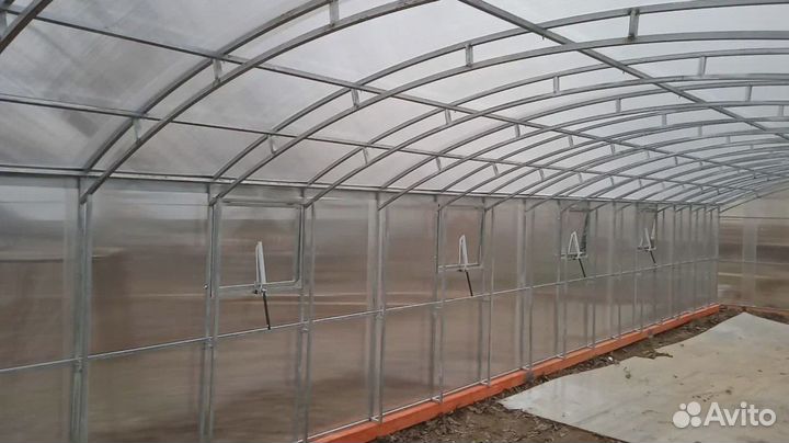 Теплица из поликарбоната