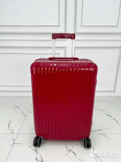 Чемодан Rimowa Essential