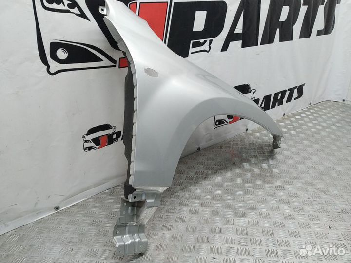 Крыло переднее Suzuki Grand Vitara II (2005—2008)