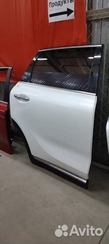 Задняя правая дверь Kia Sorento Prime