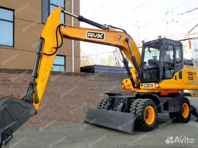 Колёсный экскаватор Runmax ER180W, 2023