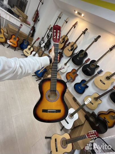 Гитара belucci 3805 классическая