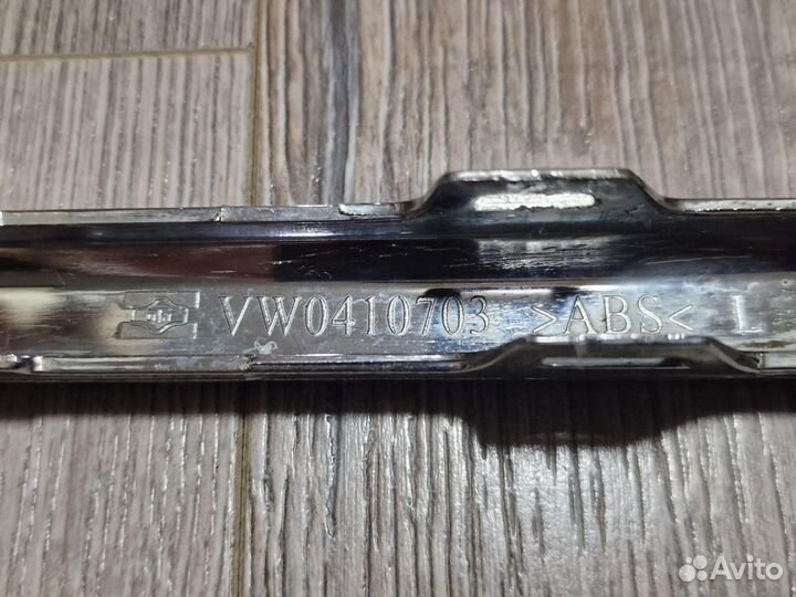 Накладка бампера левая VW Passat B6 универсал