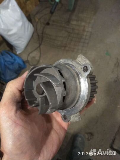 Помпа ваз 2108