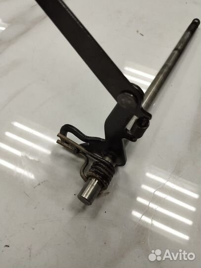 Вал переключения передач Honda VF750 Magna V45