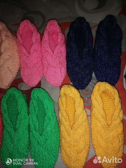 Вязаные следочки и носки