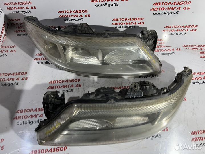 Фара Renault Laguna 2 правая