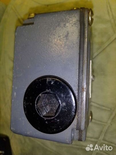 Конечный выключатель (концевой) впк 2110 ау2, и др