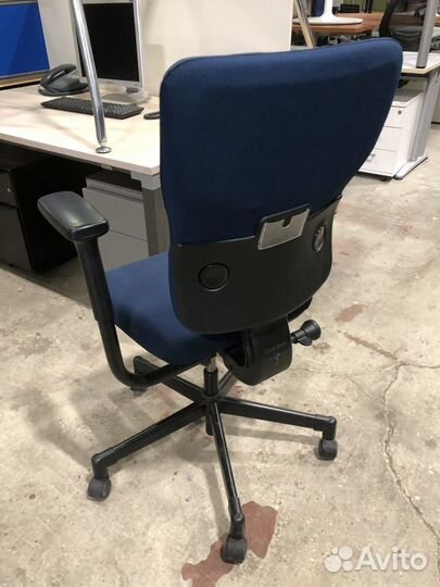 Компьютерное кресло Steelcase