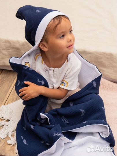 Синее полотенце детское с капюшоном муслиновое