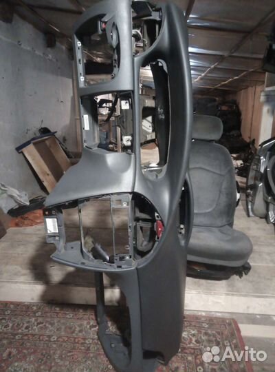 Передняя панель citroen c5