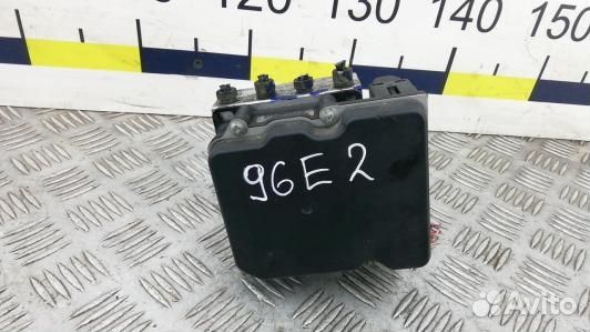 Блок ABS citroen xsara picasso (96E02KW01)