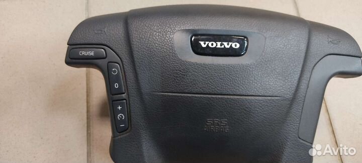 Подушка безопасности в руль volvo v70, xc 70