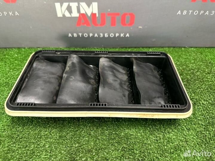 Решетка вентиляционная задняя левая Hyundai