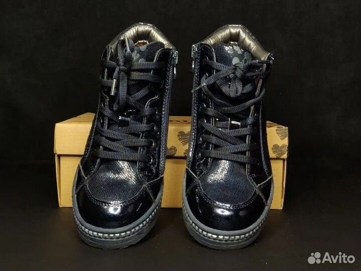 Ботинки для девочки Kapika, размер 34