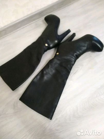 Кожаные сапоги