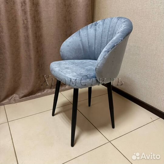 Мягкие кухонные стулья зефирки 