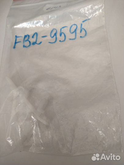 FB2-9595-020000 FB2-9595-000000 Держатель вала р