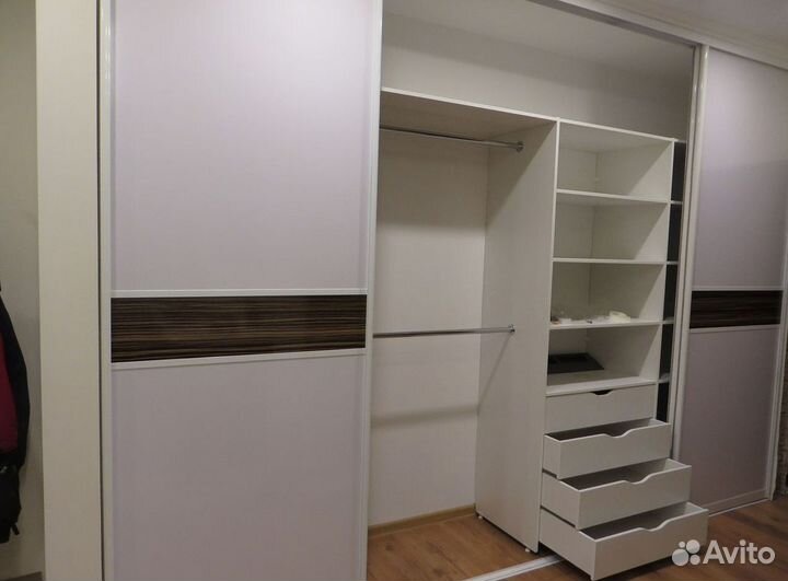 Стенка в гостиную