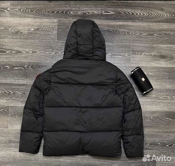 Пуховик Canada Goose 48