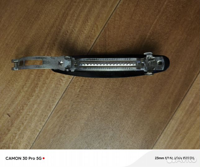 Заколка автомат со стразами,начало 2000х годов