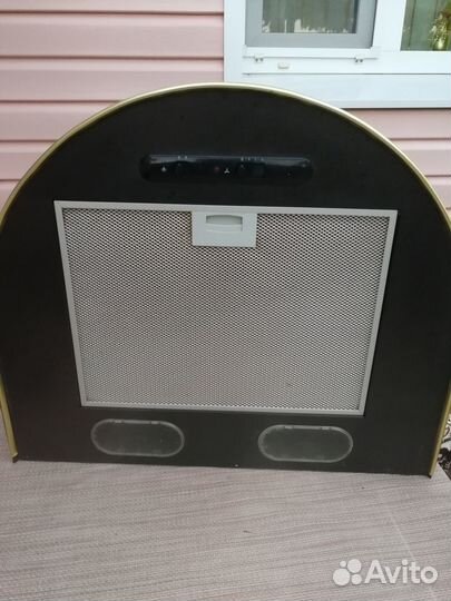 Вытяжка кухонная 60