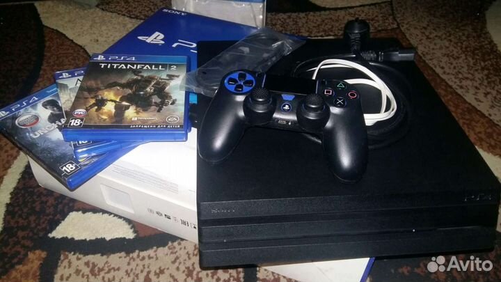 Продам Sony PlayStation 4 Pro 1tб PS4