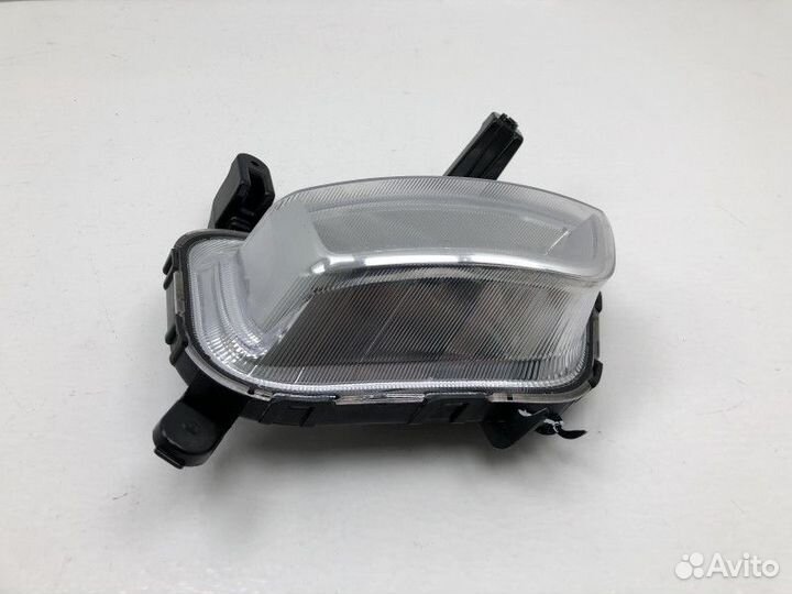 Правая противотуманная фара Kia Rio 3 (UB\QB)