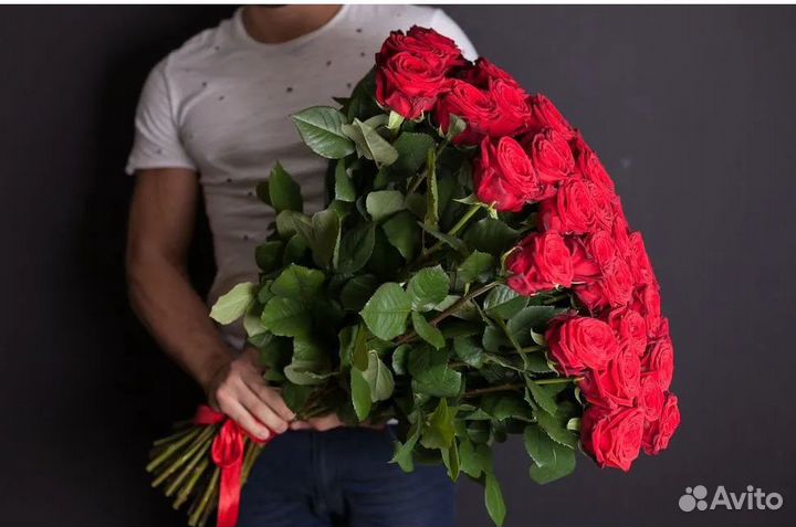 Букет 51 роза / Доставка цветов