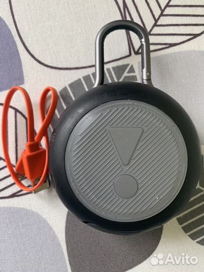 Портативная колонка jbl clip 3 black