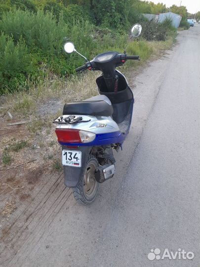 Скутер Baltmotors